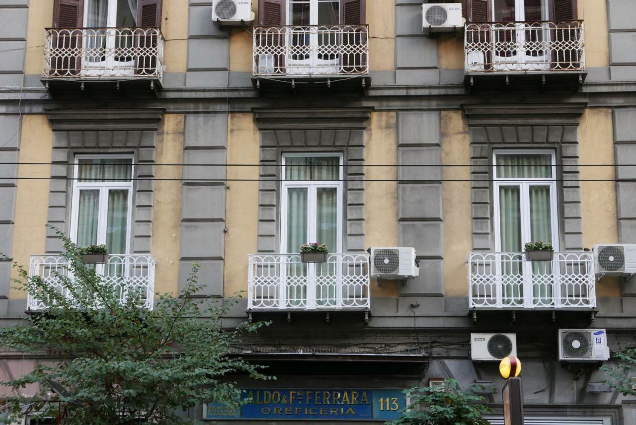 Dimora Partenopea Naples Exterior photo